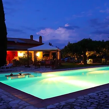 A Casa Di Amici 4* Tuscania