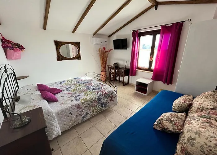 B&B A Casa Di Amici 4*